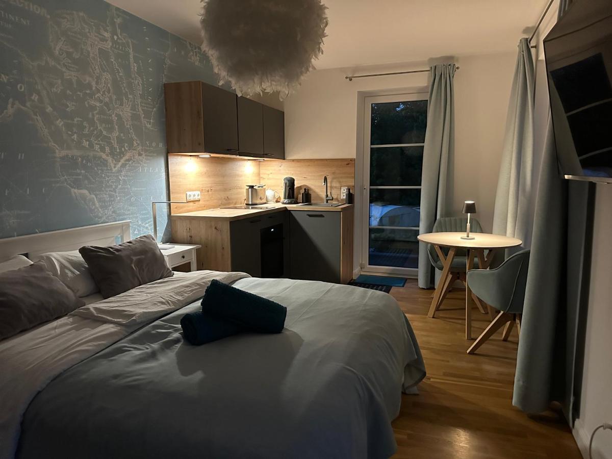 Ferienzimmer Suhrer Seeblick *